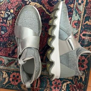 Sorel kinetic sneaker